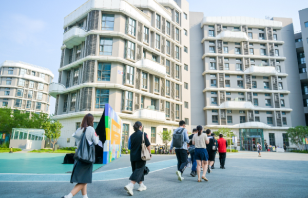 鼎冠策略 推青年人才公寓、免费创业空间，北京发布“青创十条”！